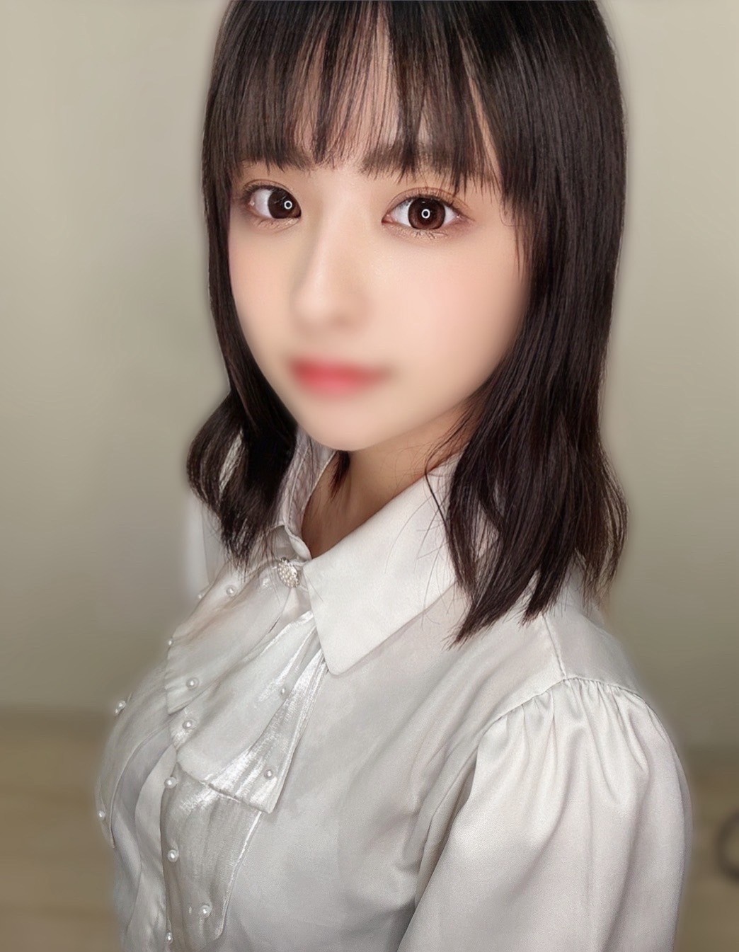 寺口しおり