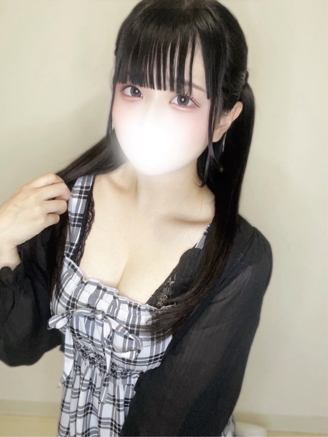 室月めい